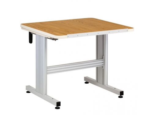FORTRESS HAND CRANK PATIENT TABLE