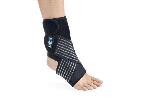 ULTIMATE PERFORMANCE NEOPRENE ANKLE SUPPORT WITH STRAPS / UNIVERSAL